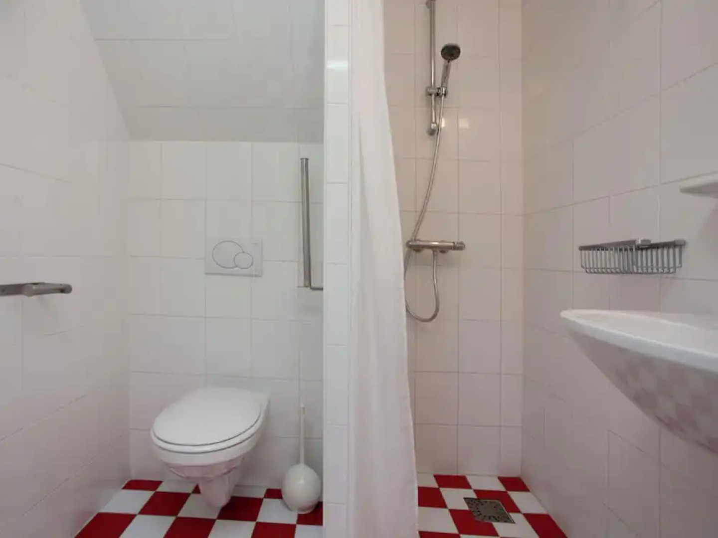 Spacious Villa in Vlieland With Terrace