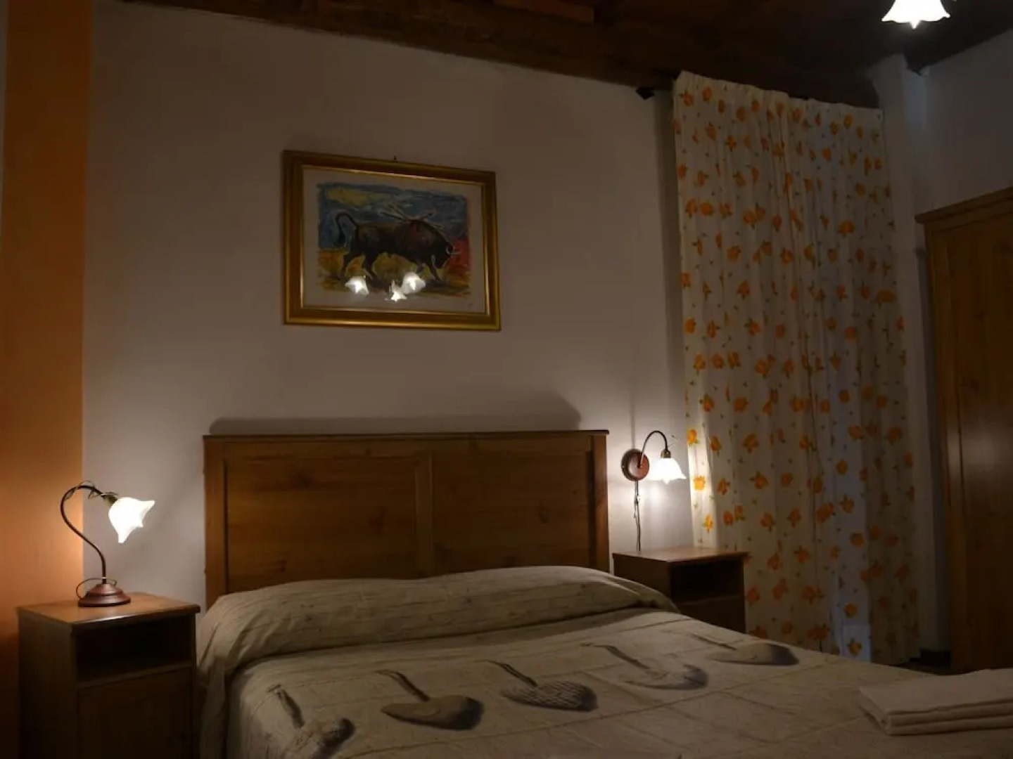 Lovely Farmhouse in Monticiano With Garden