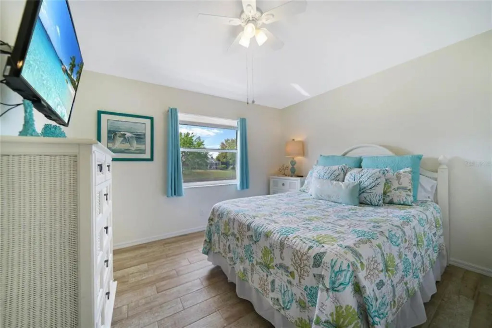 Bella Vista - Private Villa with heated pool - sleeps 6