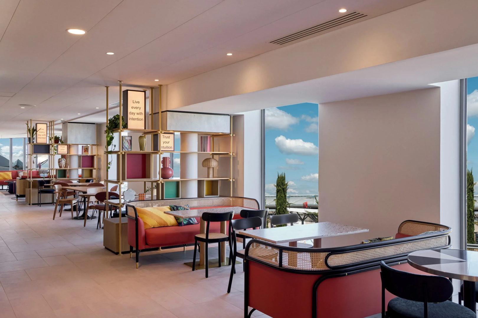 Hampton by Hilton Lyon Airport