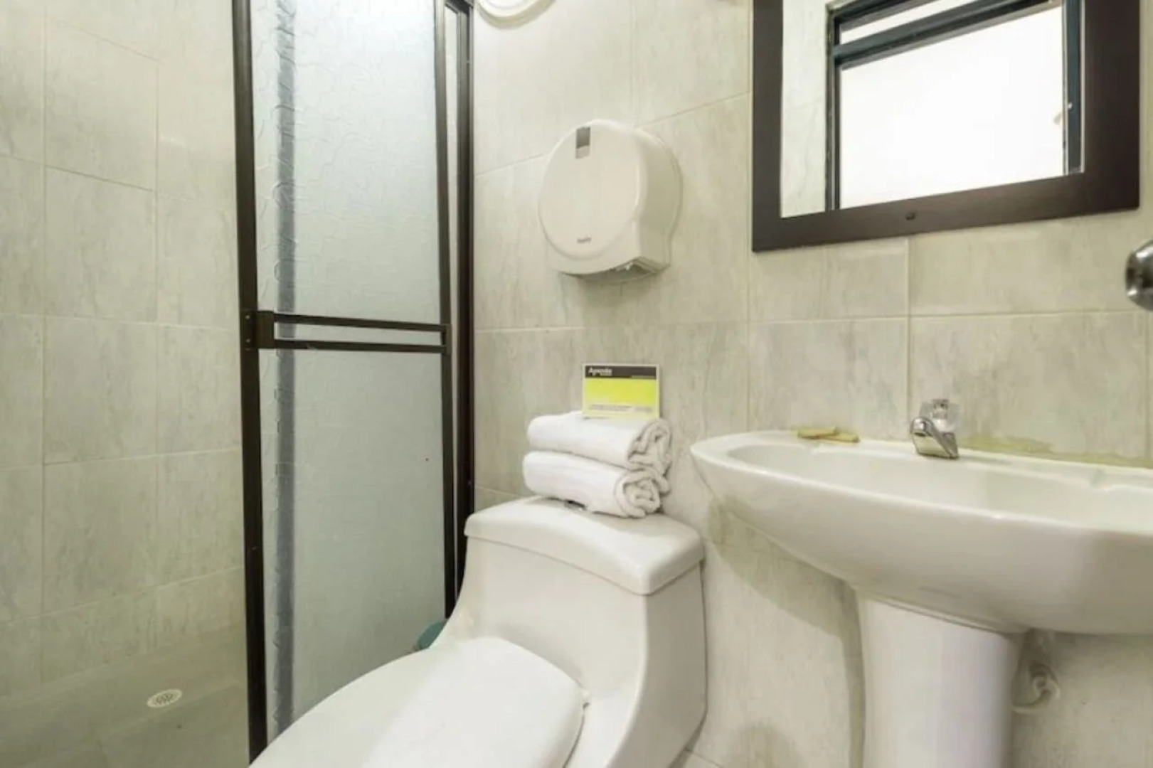 Ayenda 1120 Hotel Comercial