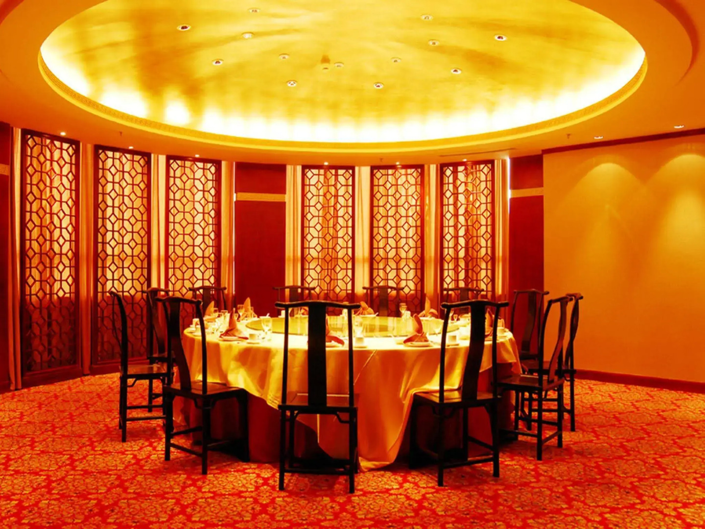 Shanghai Airlines Travel Hotel