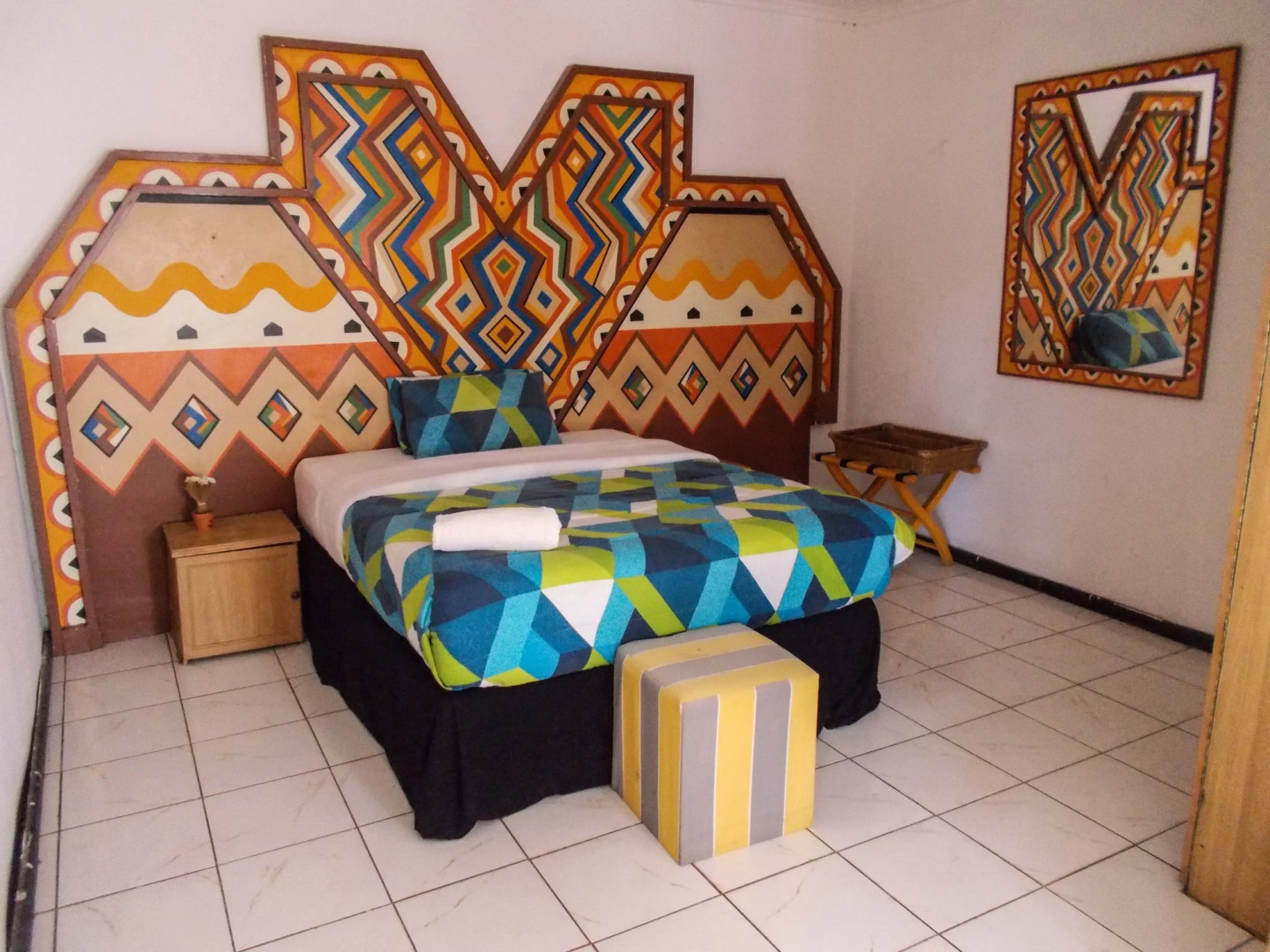 Golden Days Executive lodge