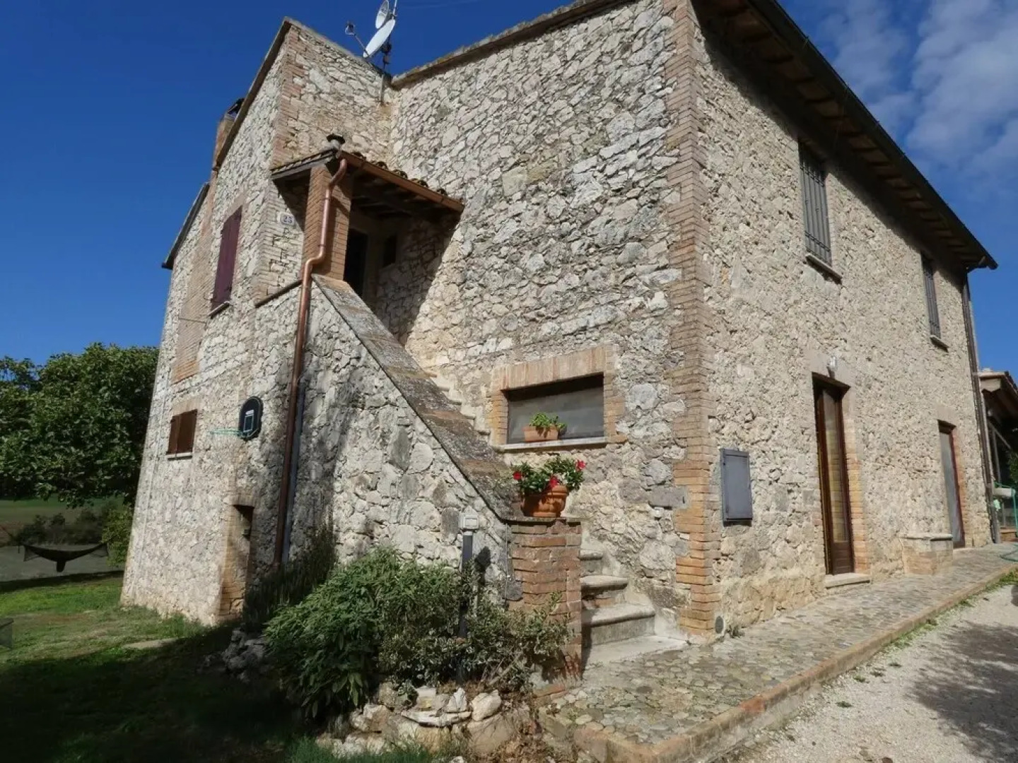 SCAPPO IN UMBRIA,Casale Vallenea