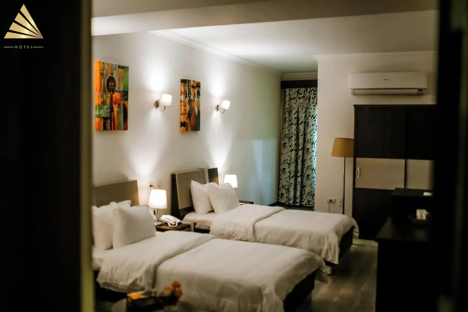 Pyramid Edge Hotel & Exclusive Pyramids View Rooftop