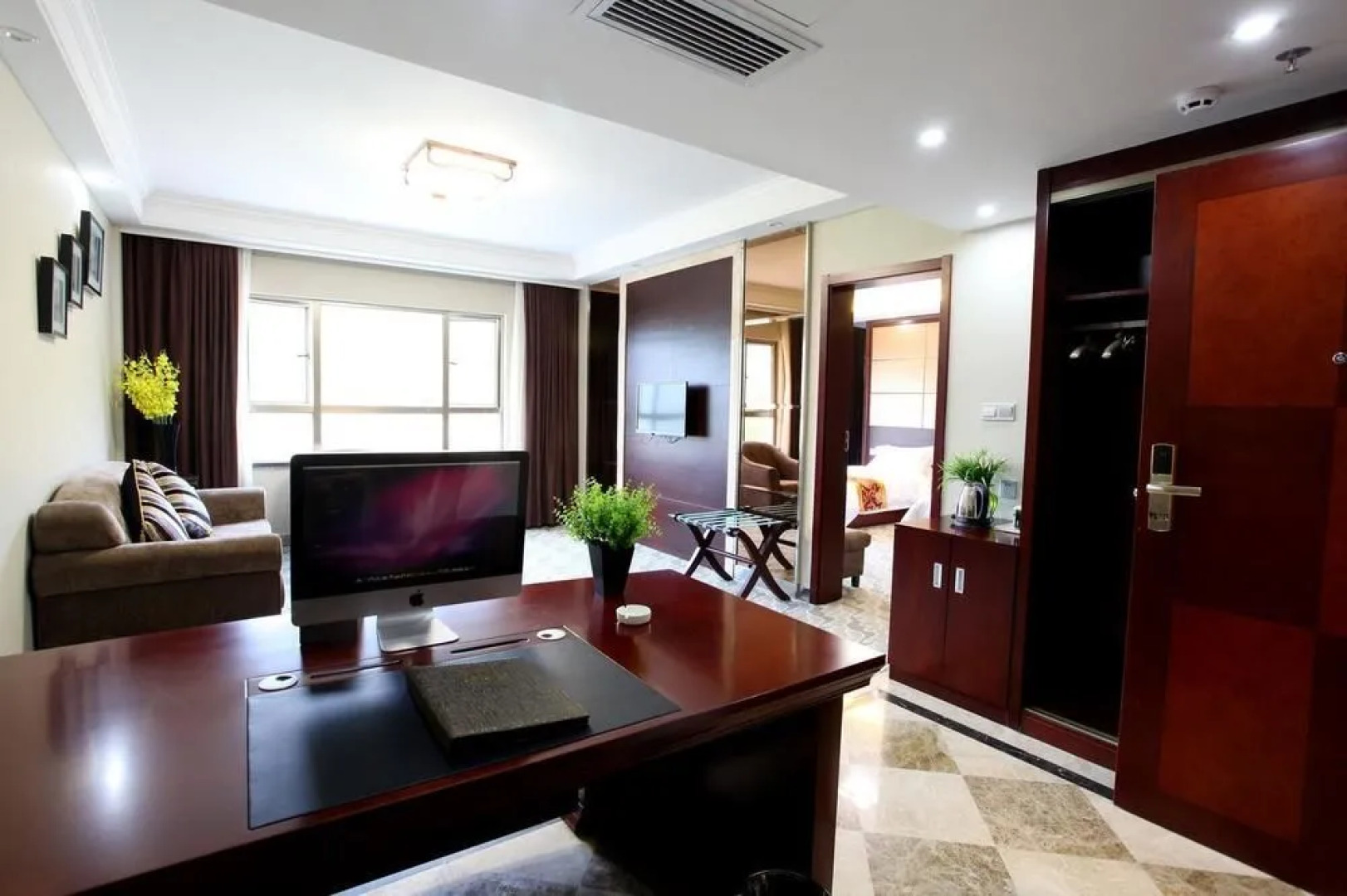 Jinggang Jiangshan Grand Hotel