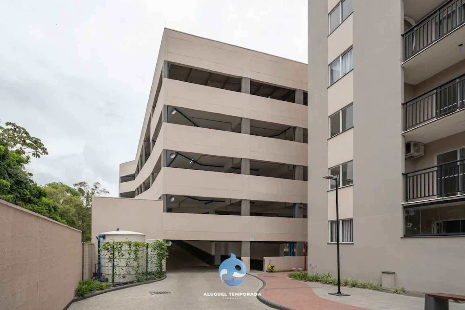 Santorini Confort Club