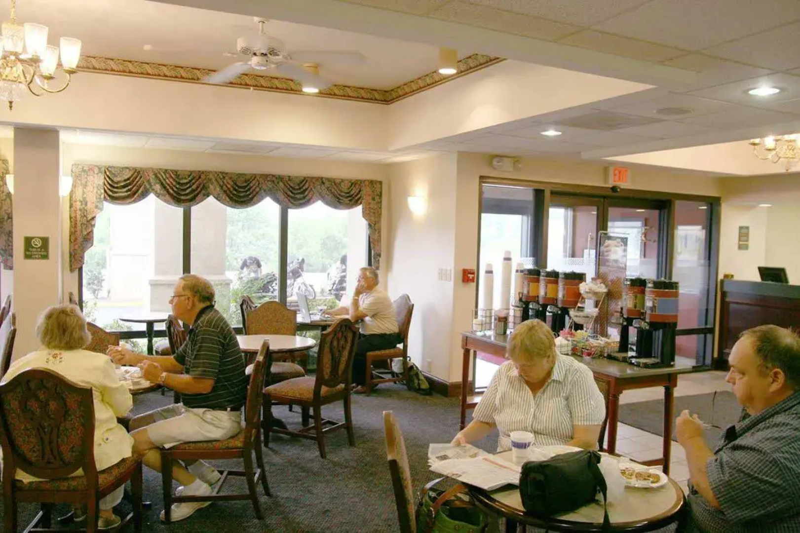 Hampton Inn Roanoke/Hollins - I-81
