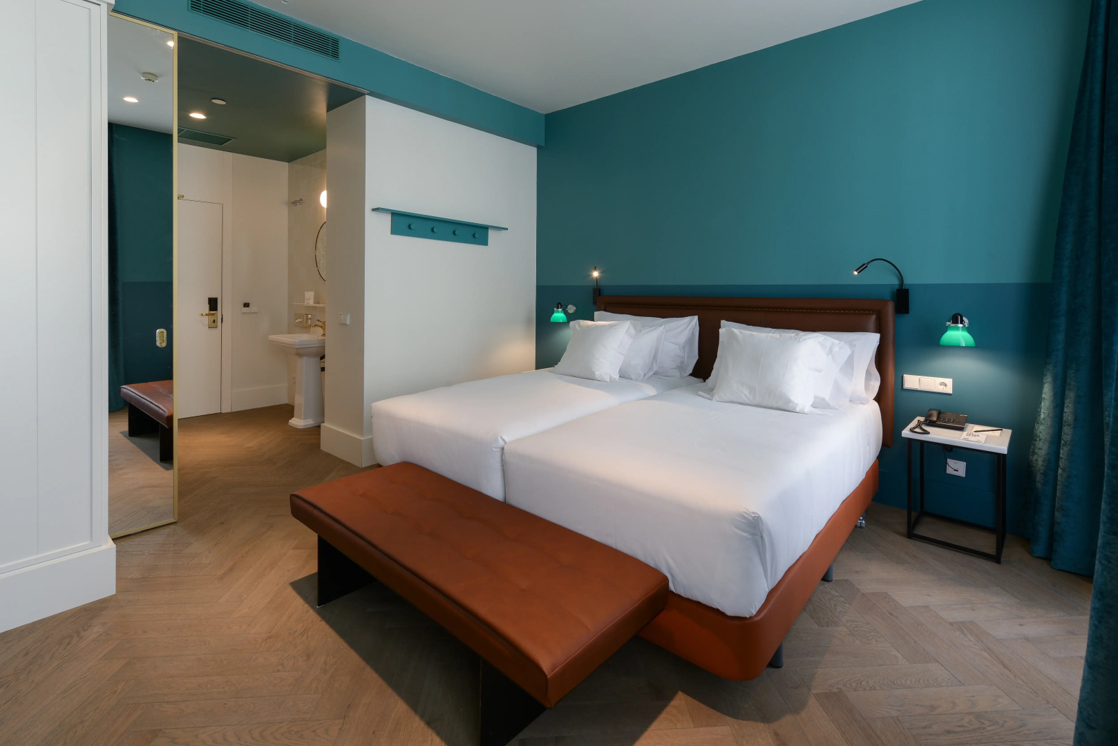 Hotel Vincci The Mint