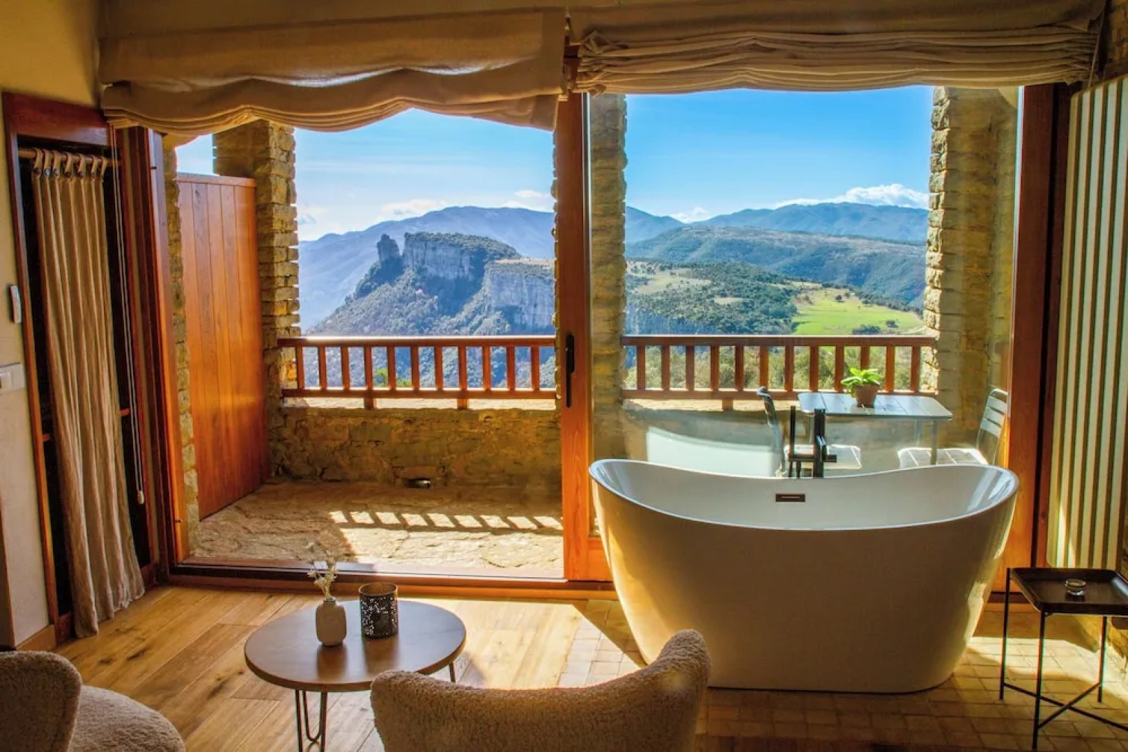 Hotel Santa Llucia Rupit