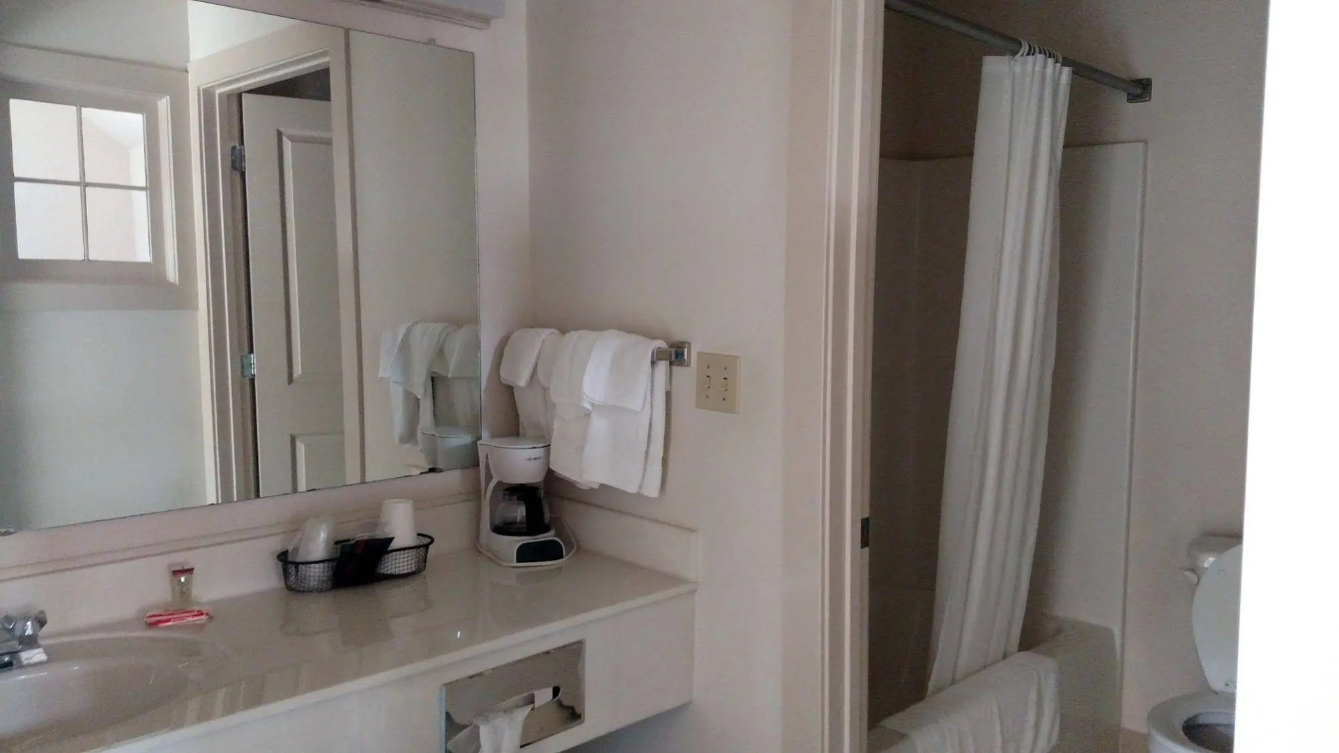 Spruce Lane Lodge and Cottages