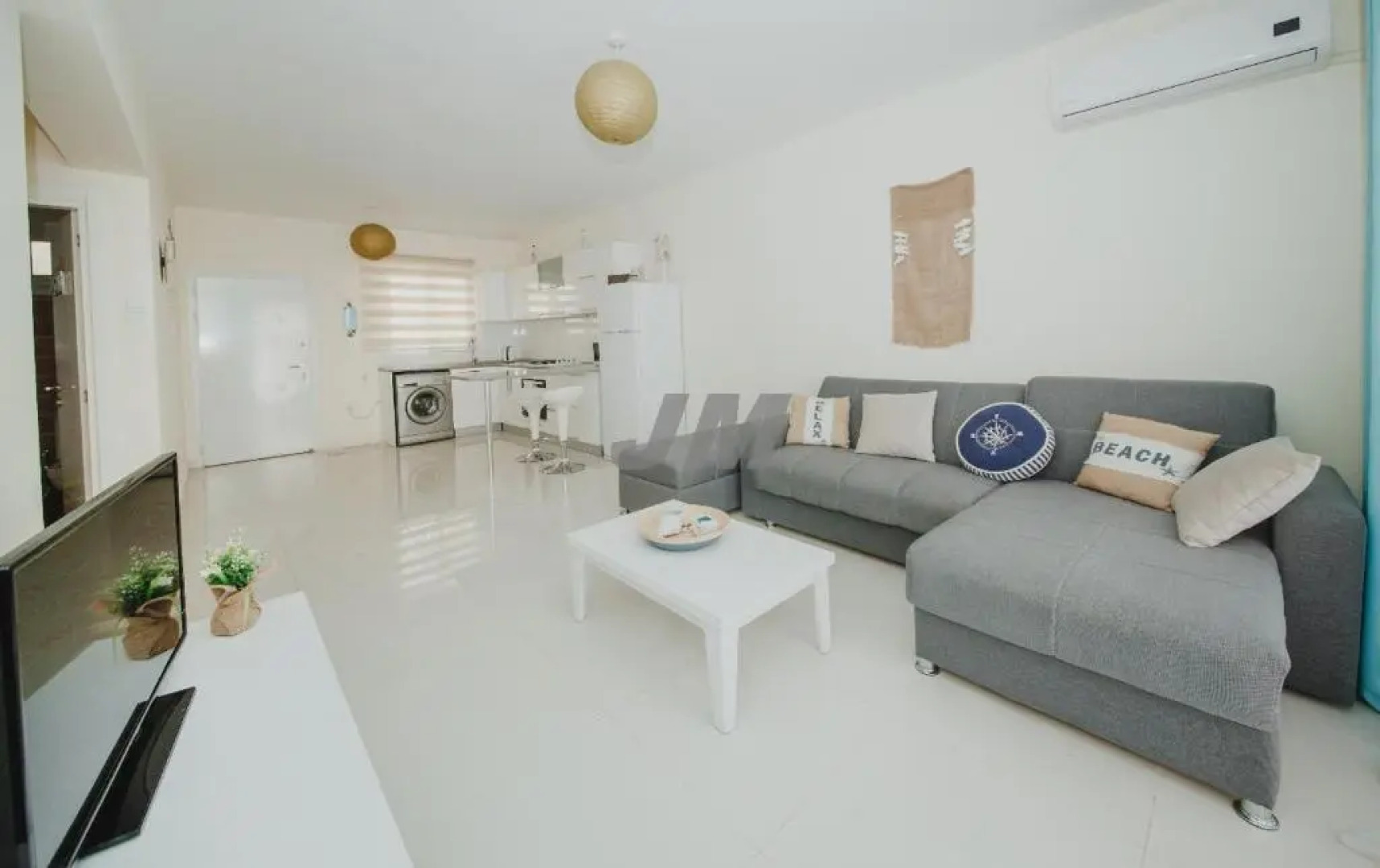 Apartamenty na beregu morja v Tsezar' Bich 3-3