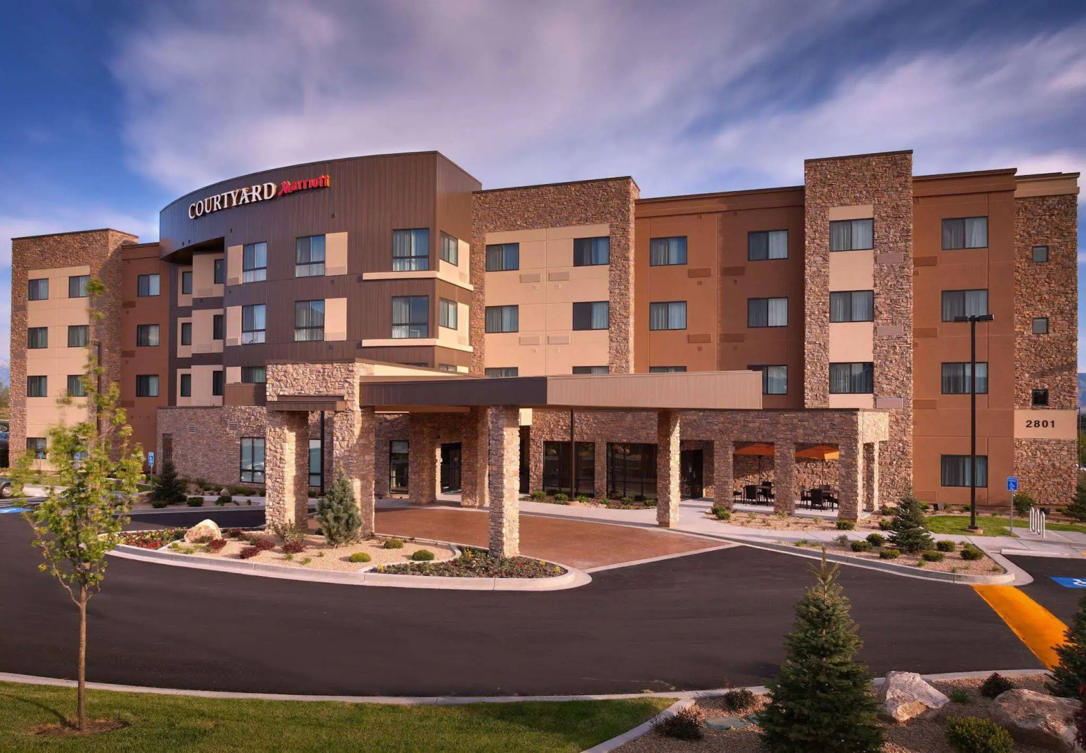 Courtyard Lehi at Thanksgiving Point