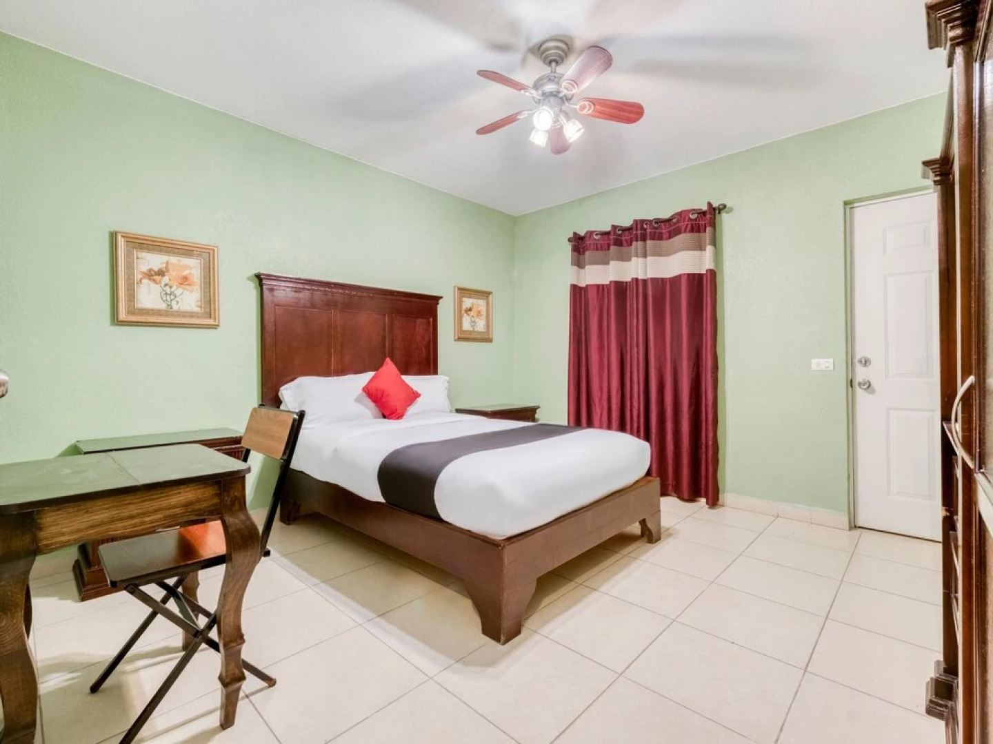 Hotel Villa Escondida