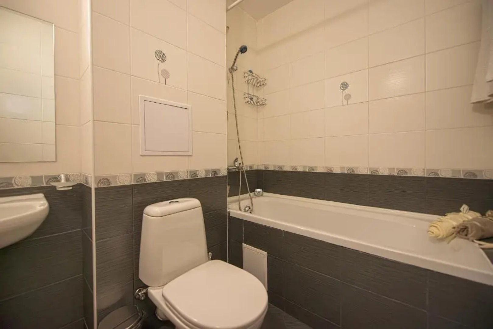 Garden of Eden PMG Apartments