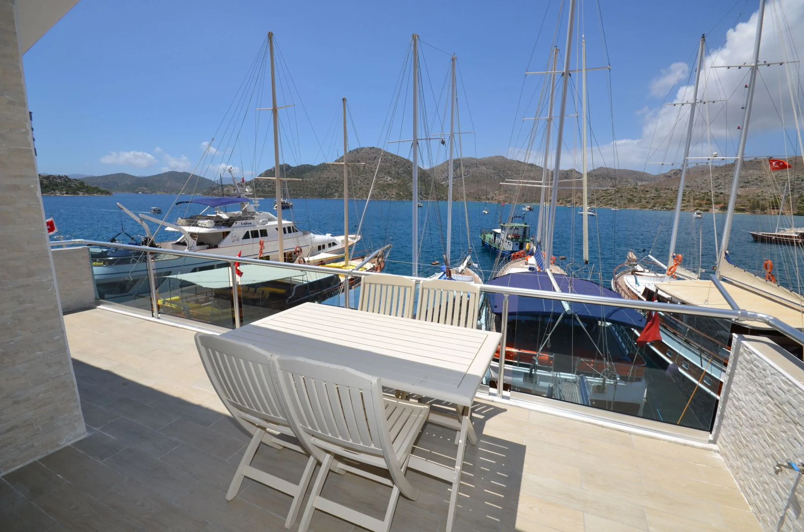 Buena Vista Apartments