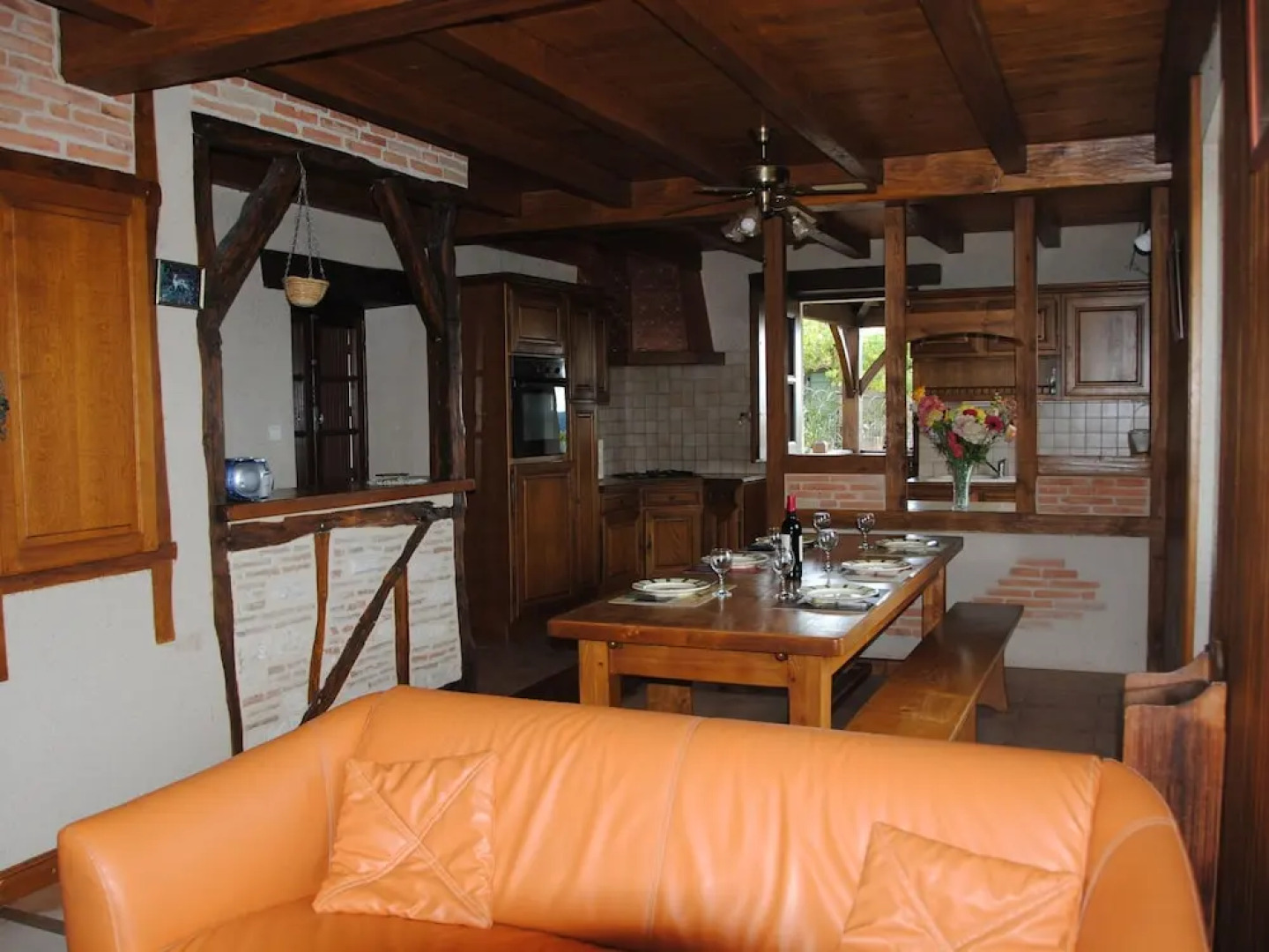 Atmospheric Holiday Home With Private Swimming Pool and Covered Terrace