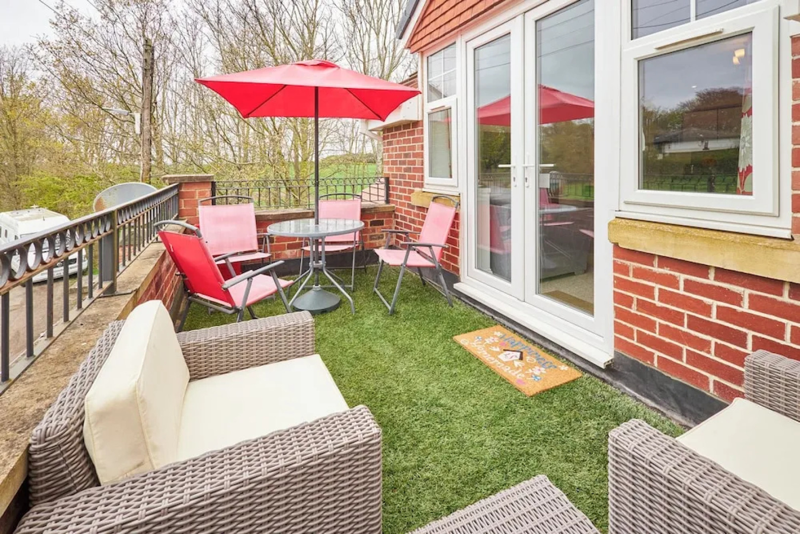 Host Stay The Paddock