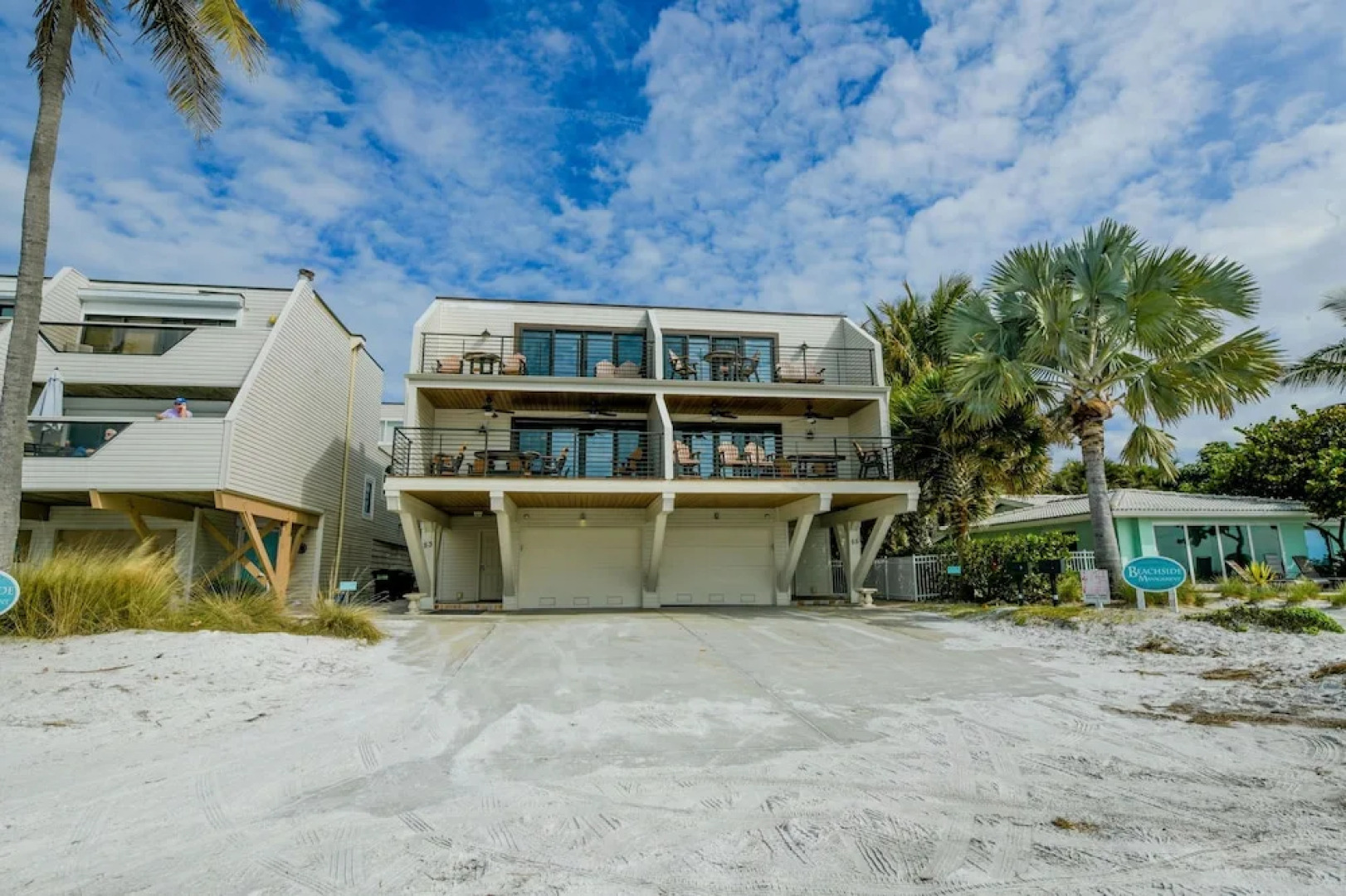 Fanta-Sea on the Beach 55 by Beachside Management