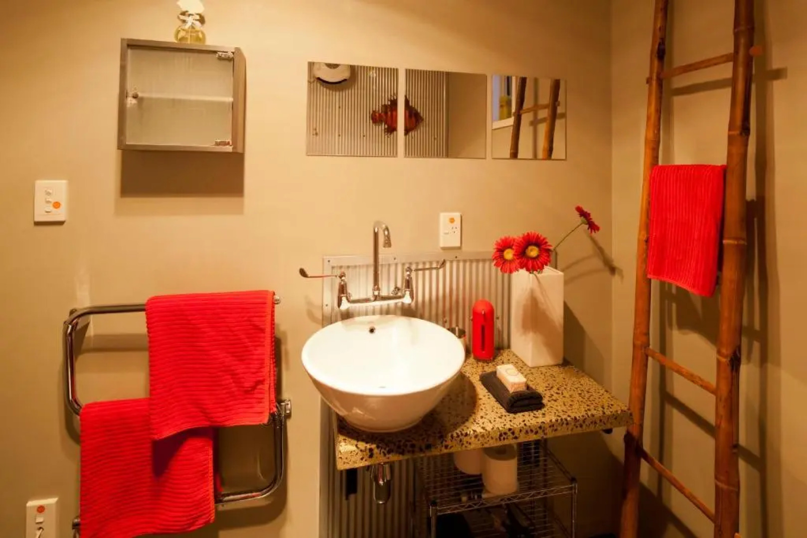 Number 10 Arrowtown Sleeps 12