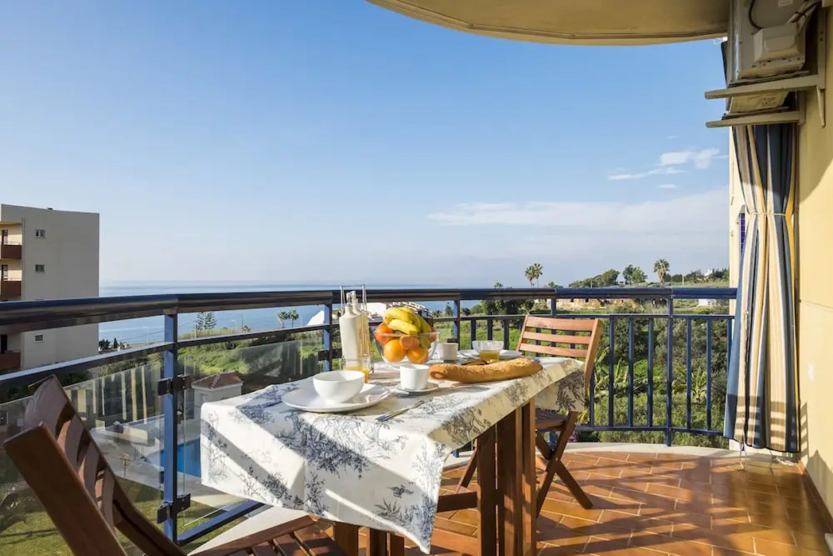 Vistas de Benajarafe