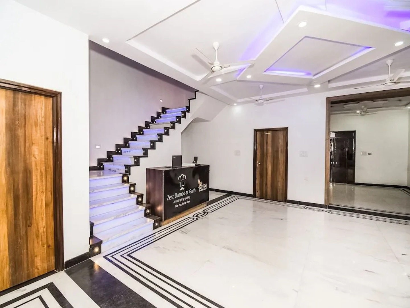 Oyo 42636 Zest Damodar Garh