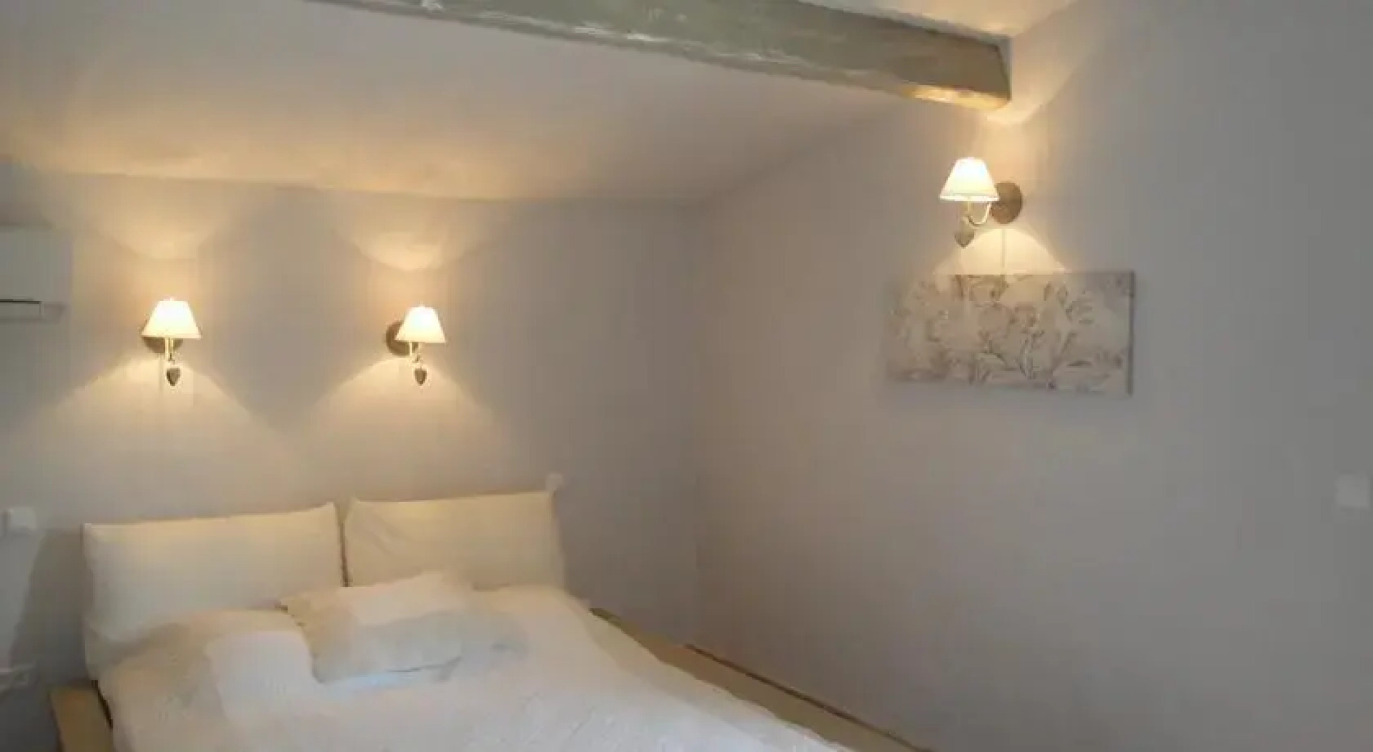 Provence Secrète - Entre Vigne & Pinède