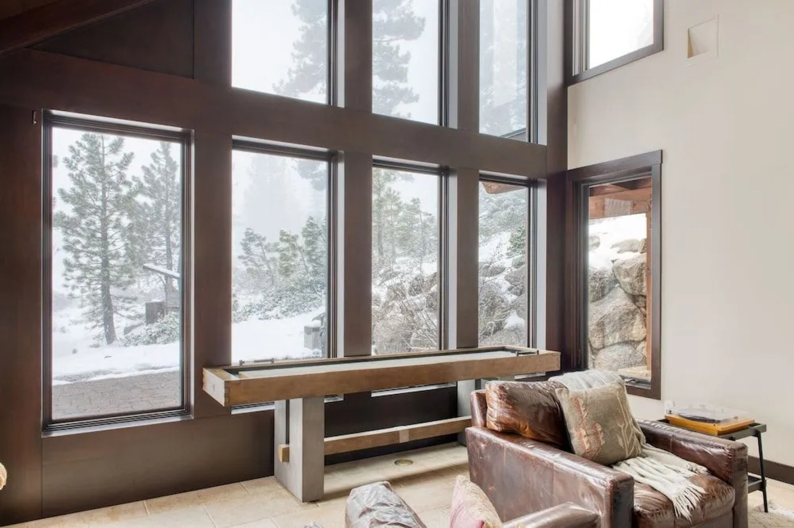 Bronson By Avantstay Luxurious Home On The Slopes!