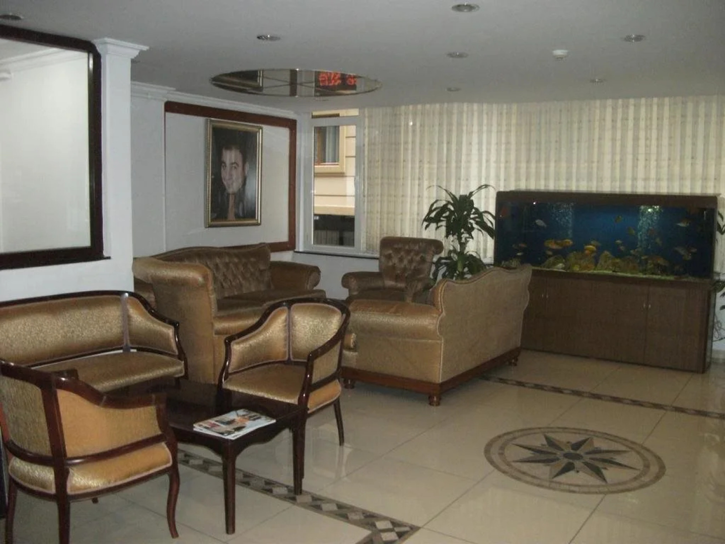 Emos Hotel