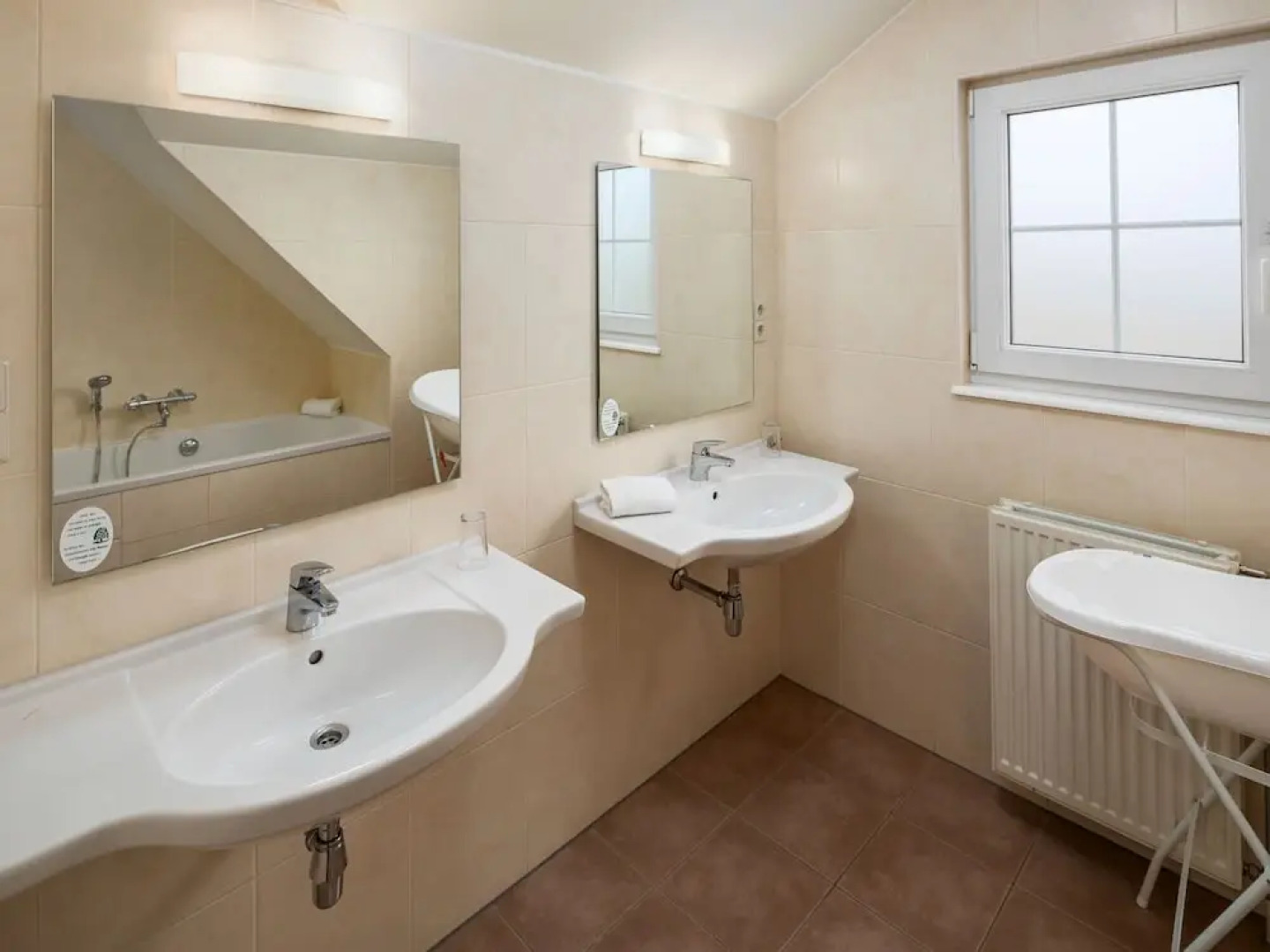 Nice Villa With Washing Machine, Close to the River Moselle