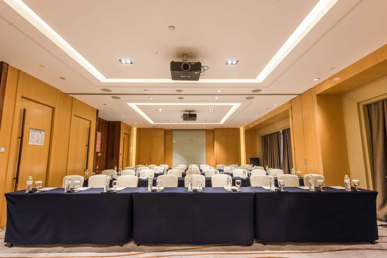 Sheraton Zhenjiang Hotel
