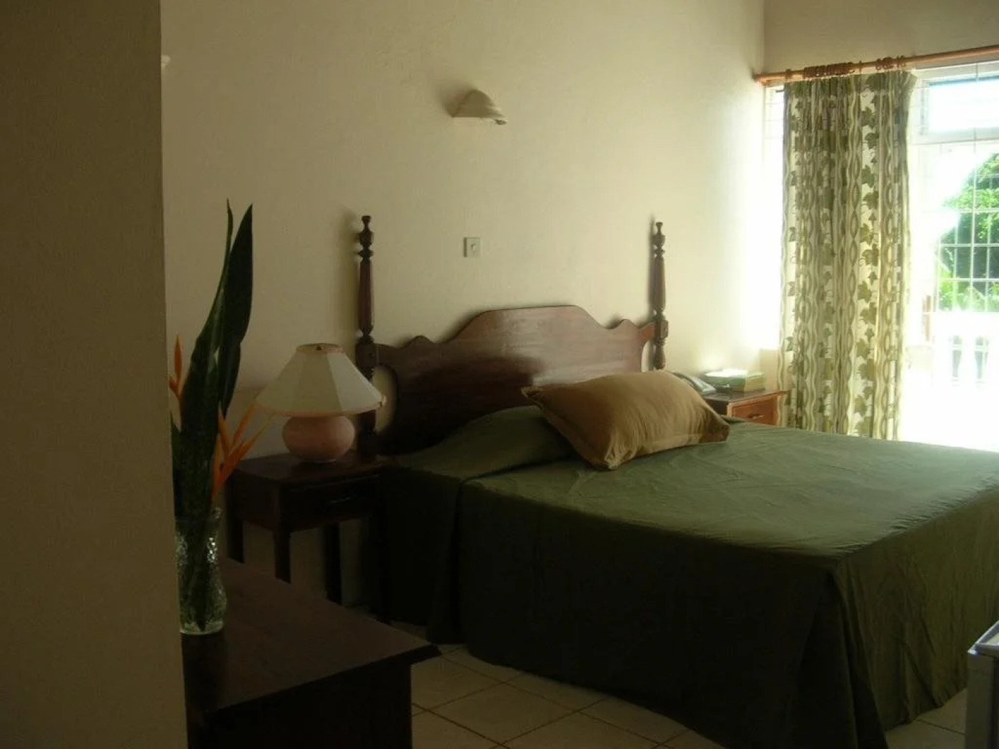 Whispering Bamboo Cove Resort