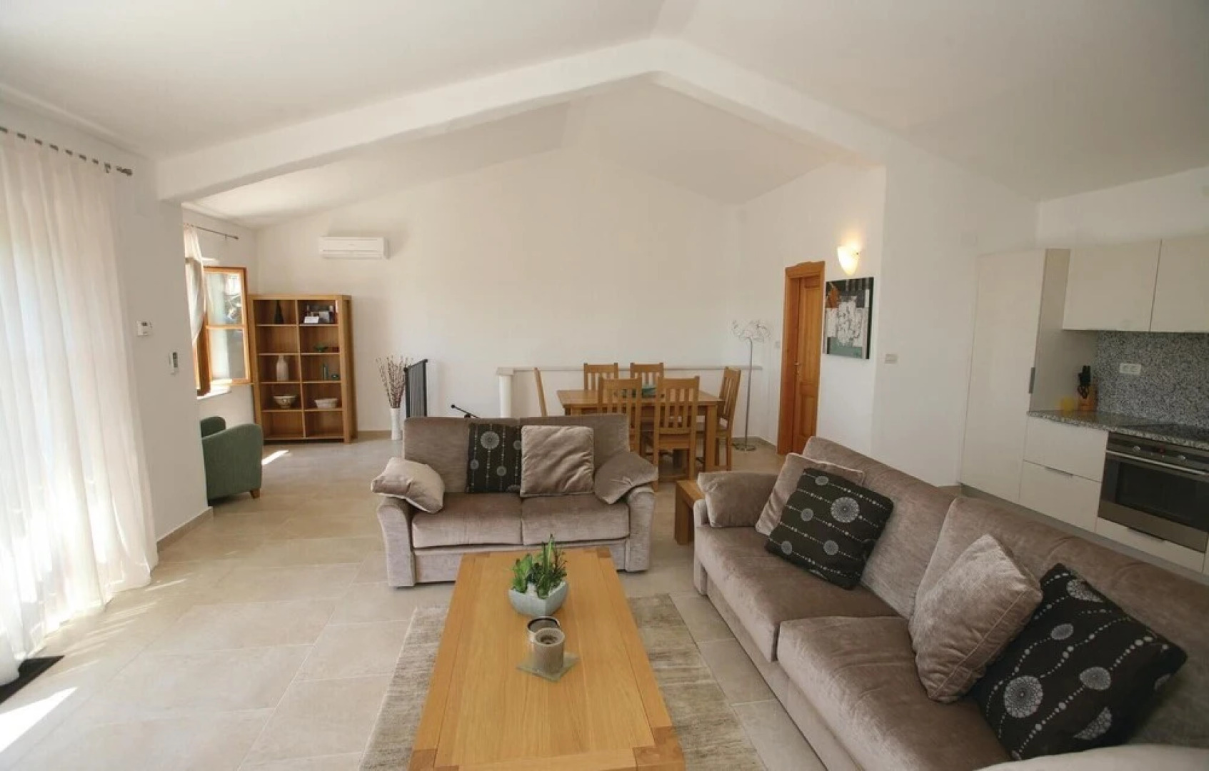 Nice Home in Buje With Wifi and 3 Bedrooms