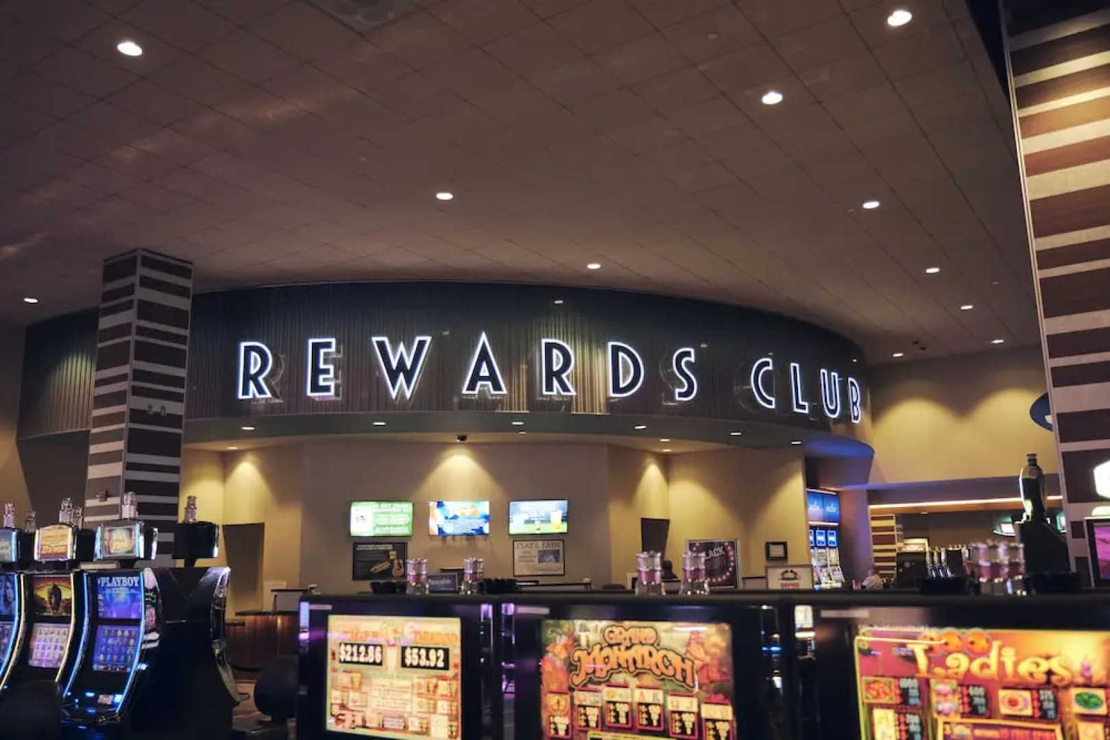 Jackpot Junction Casino Hotel