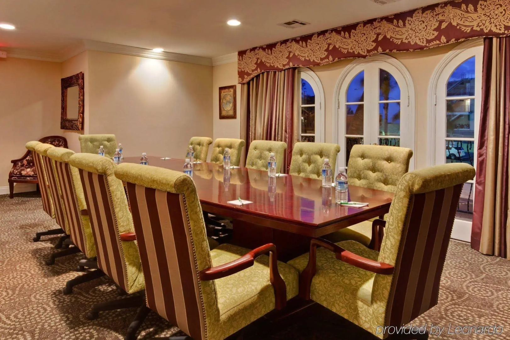 Holiday Inn Laguna Beach