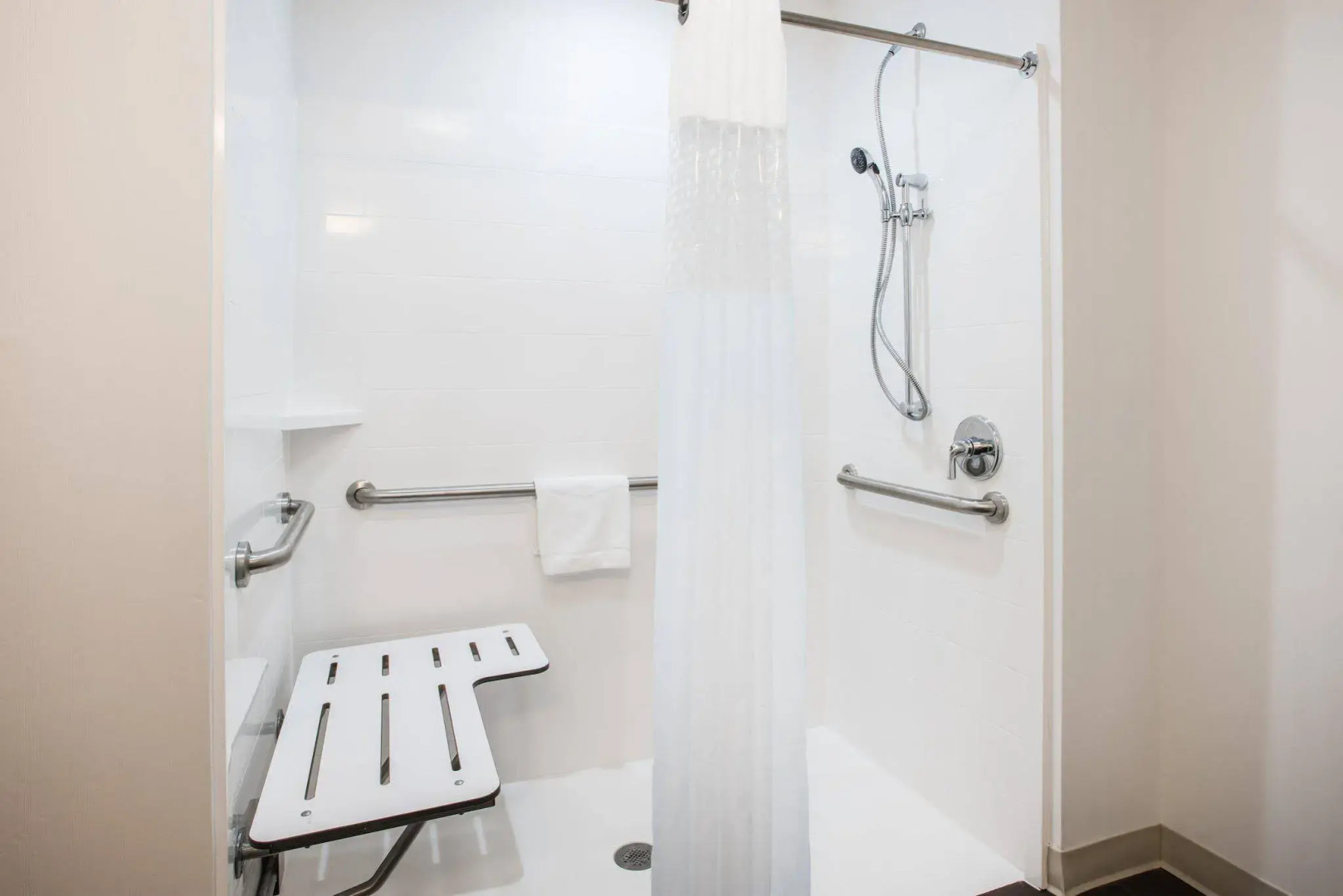 Hampton Inn Cleveland Airport - Tiedeman Road