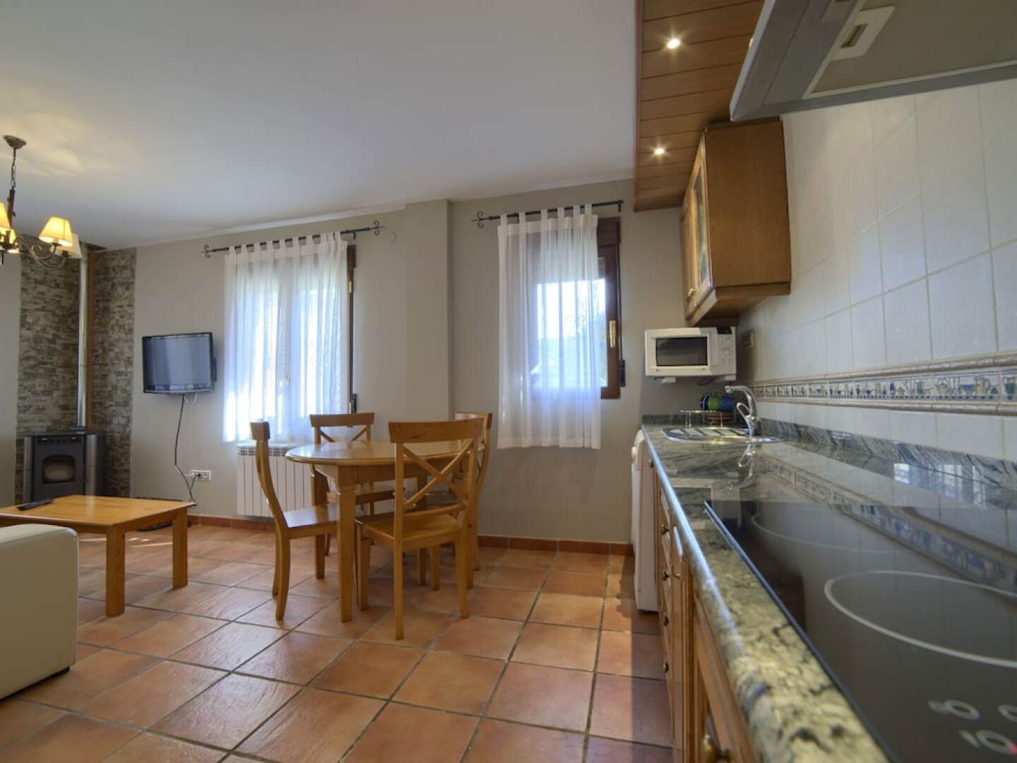 Modern Apartment in Gudar With Terrace