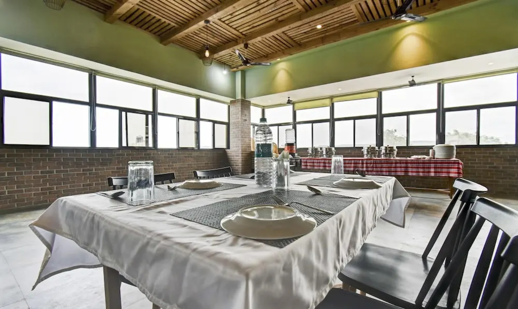 Treebo Admiral Suites New Usmanpura