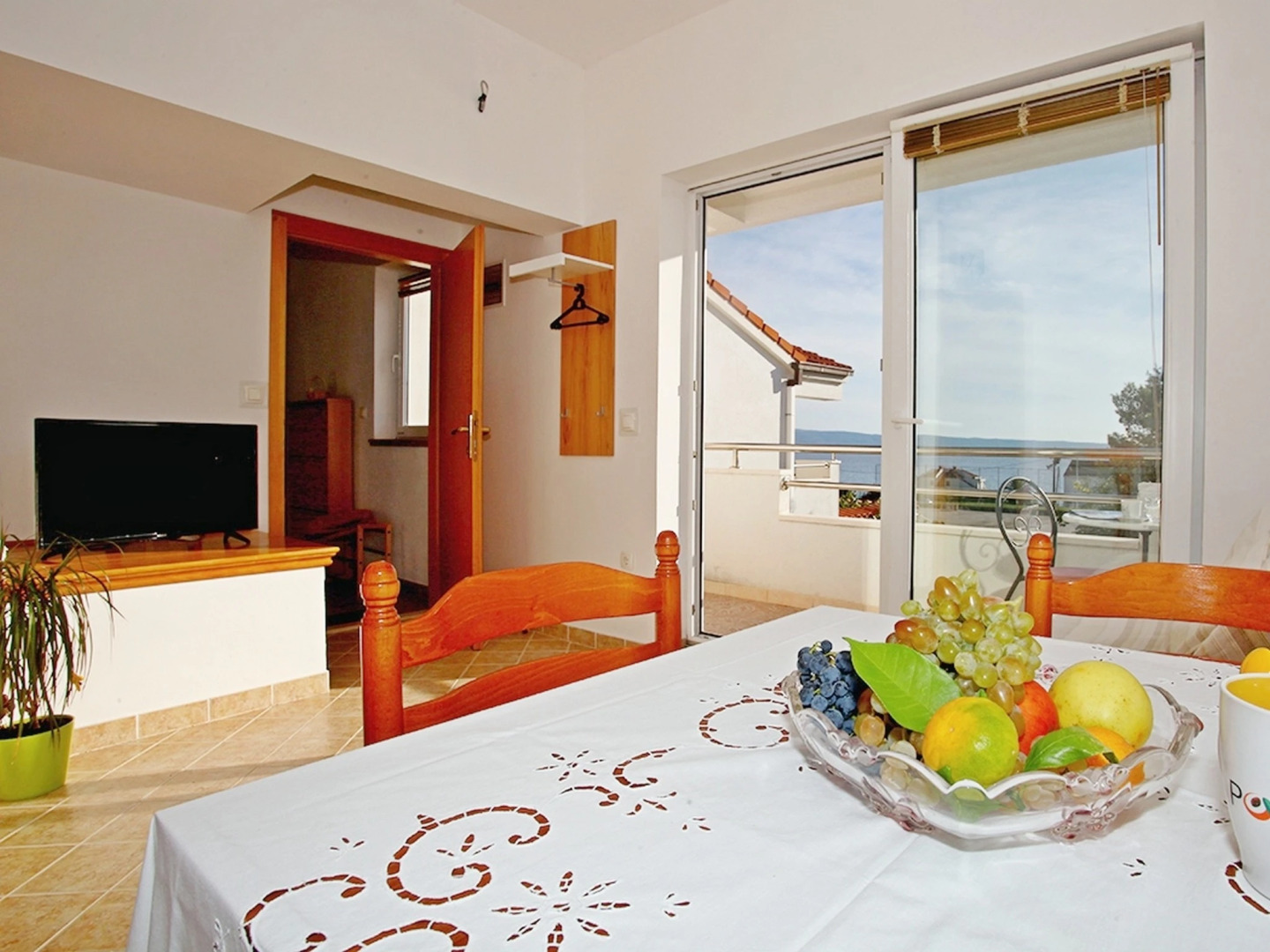 Apartments Dama (ex Danica)