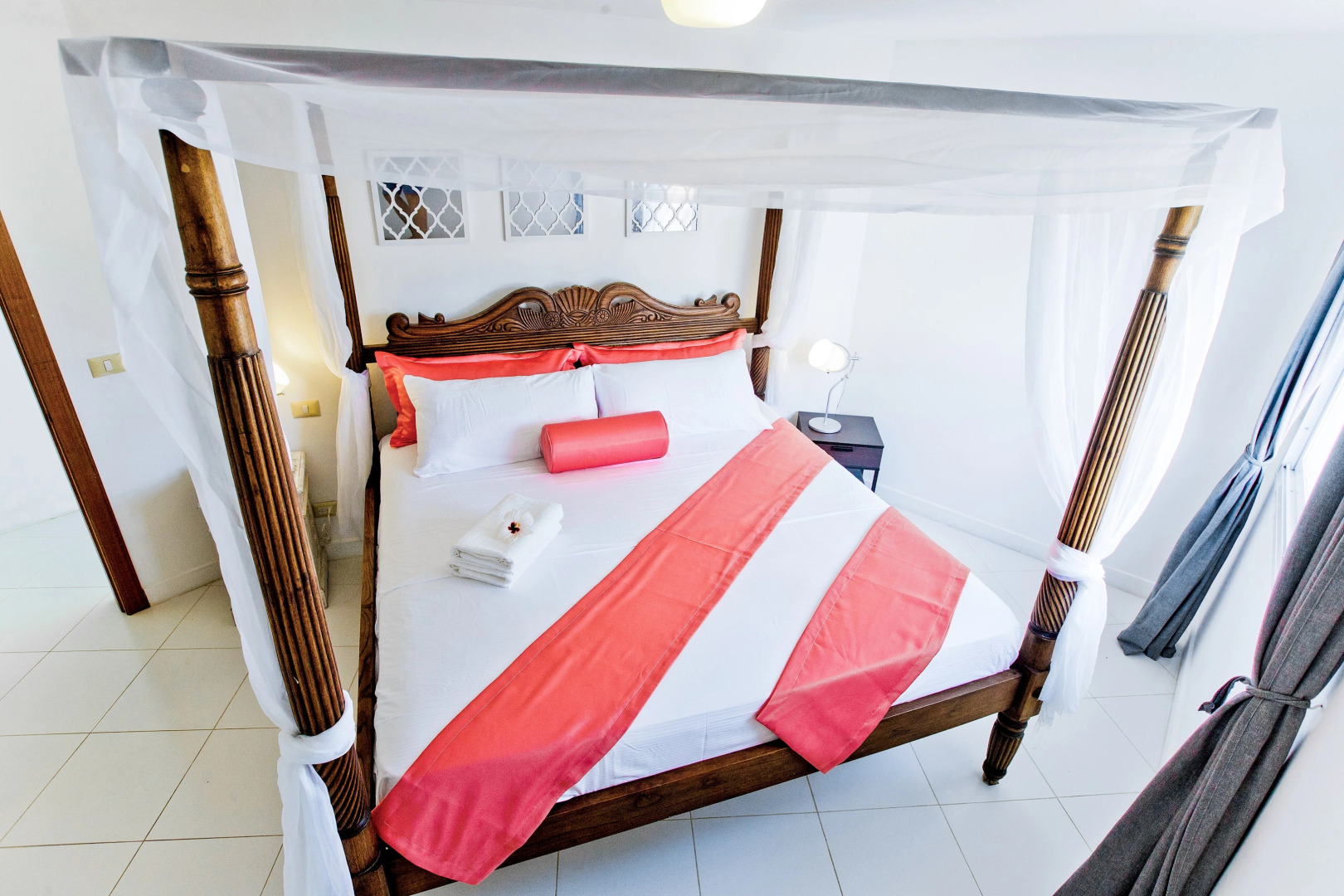 Ocean View Apartment with 3 BDR at Bávaro Beach