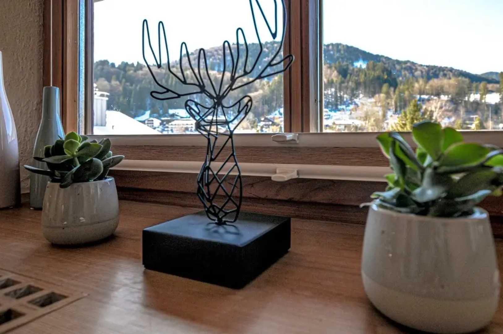 Ruhige Alpine Suite im Zentrum by Stayfritz