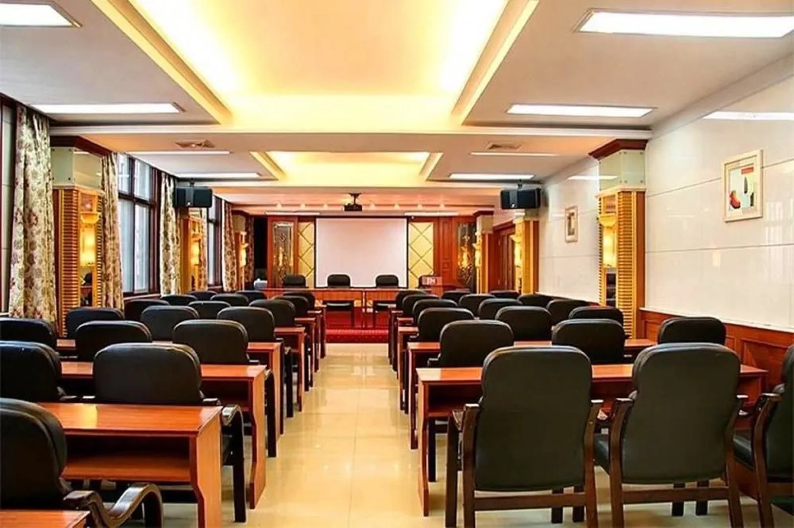 Phoenix Jiangtian Holiday Village