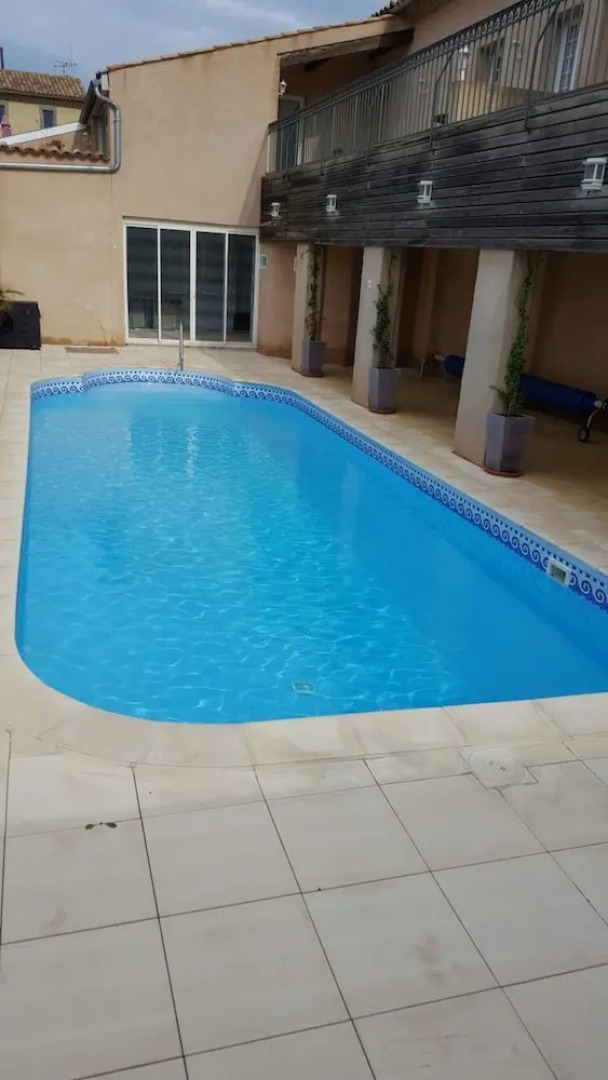 Beautiful 2-bed Apartment