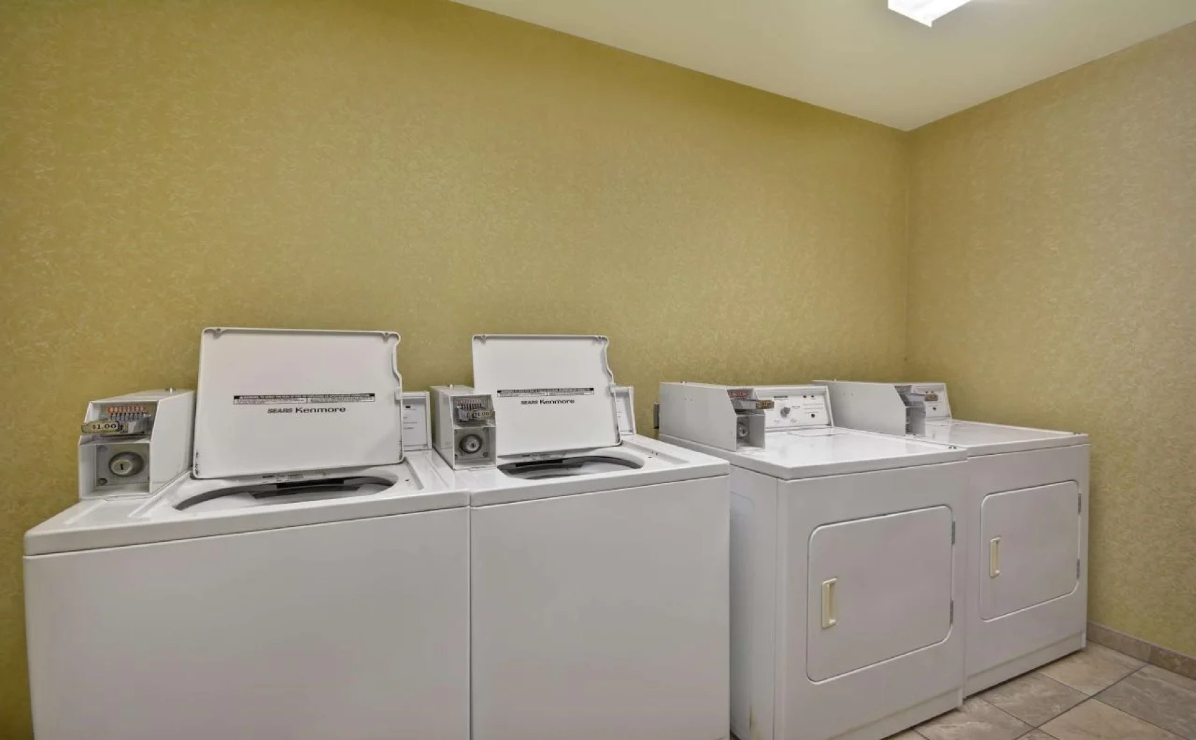 Hampton Inn & Suites Savannah Historic District