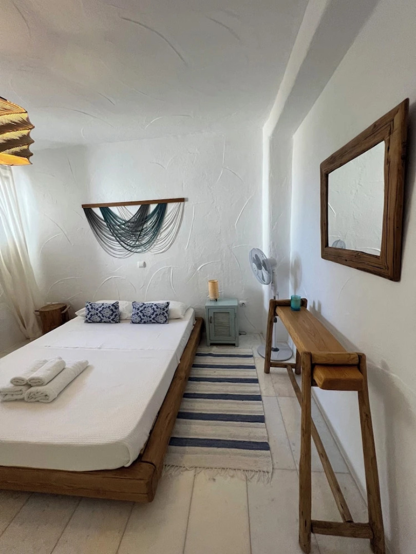 Luxurious Villa Oasis in Paros