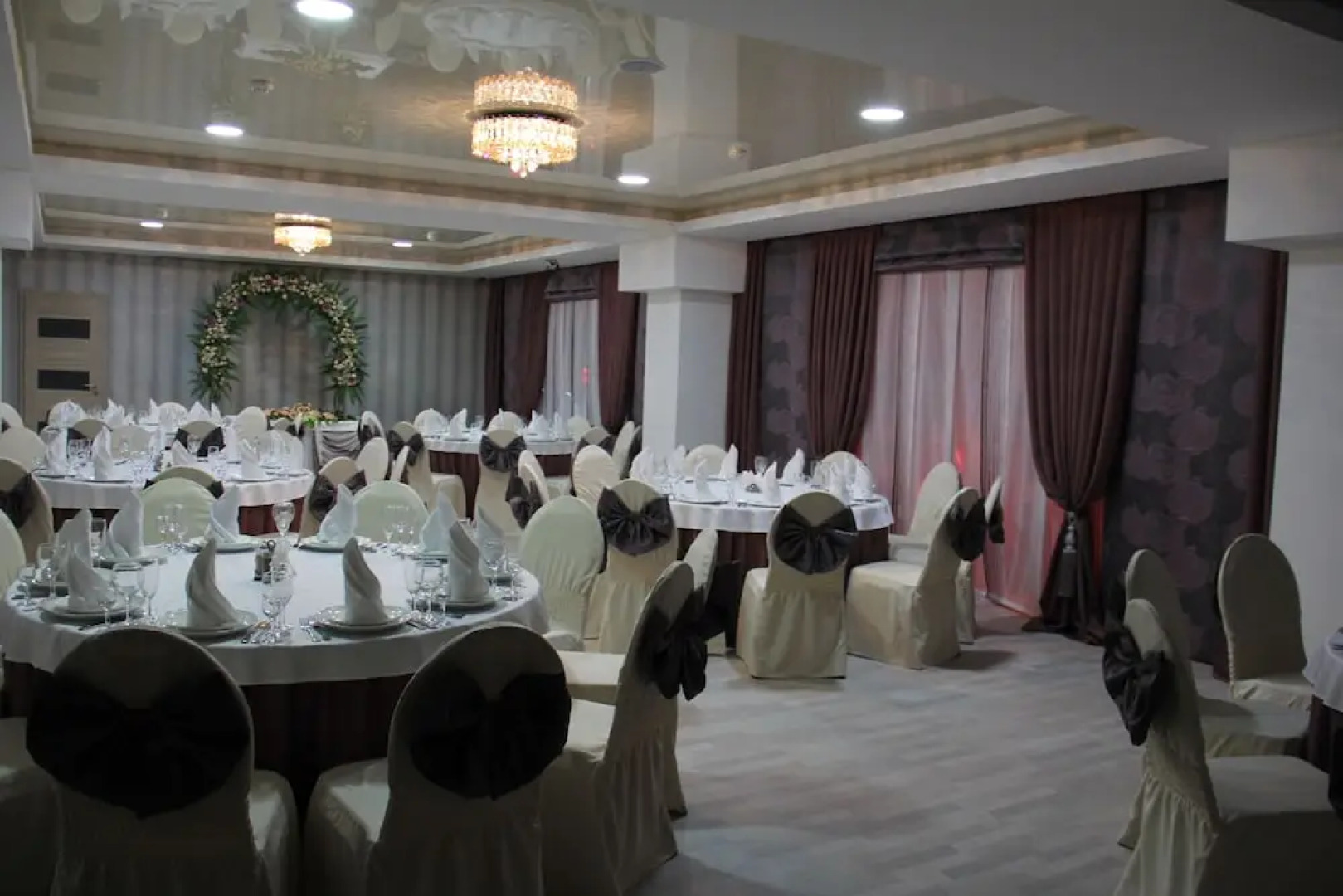 Гостиница Мирный курорт