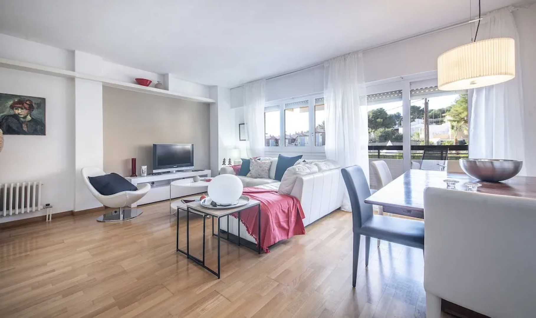 Tennis Apartment TVL 105