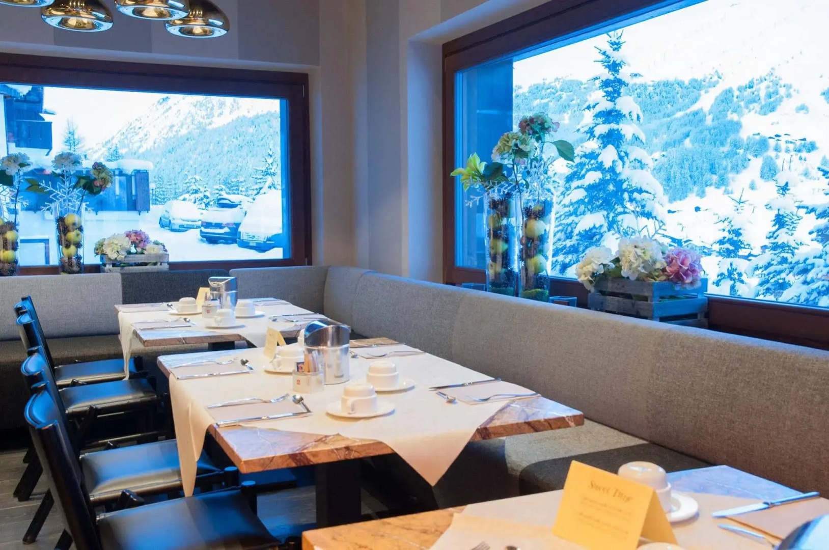 Alexander Charme Hotel