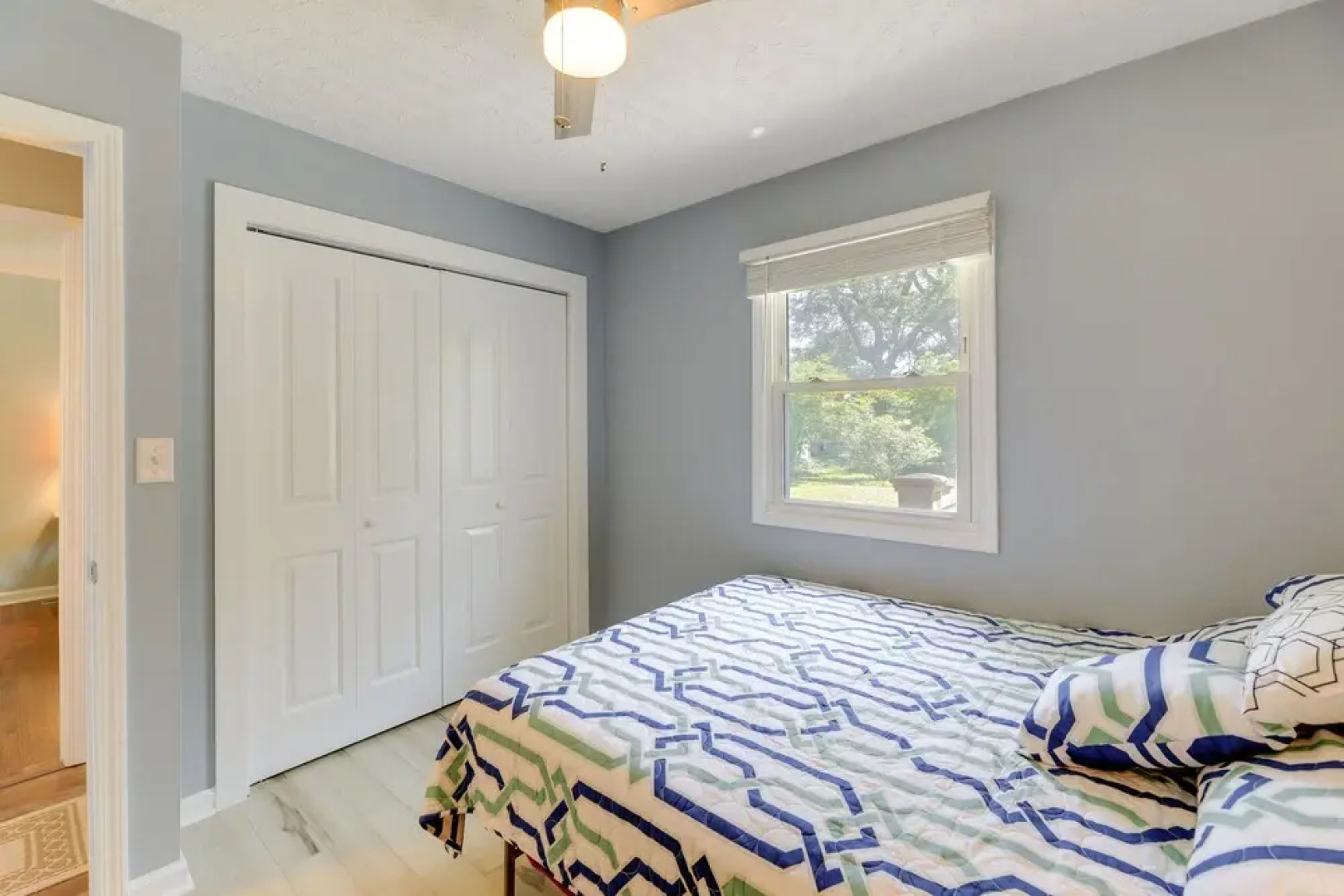 Well-equipped Morehead City Home ~ 5 Mi to Beach!