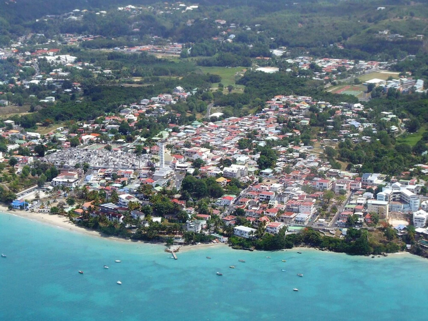 Apartment With 2 Bedrooms in Le Gosier, With Enclosed Garden and Wifi